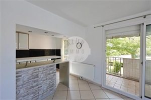 t3 à la vente -   13400  AUBAGNE, surface 69 m2 vente t3 - UBI475331339